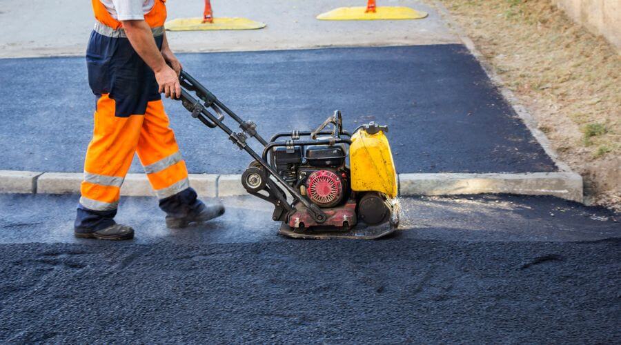 Professional gutter cleaning in New Freedom, PA